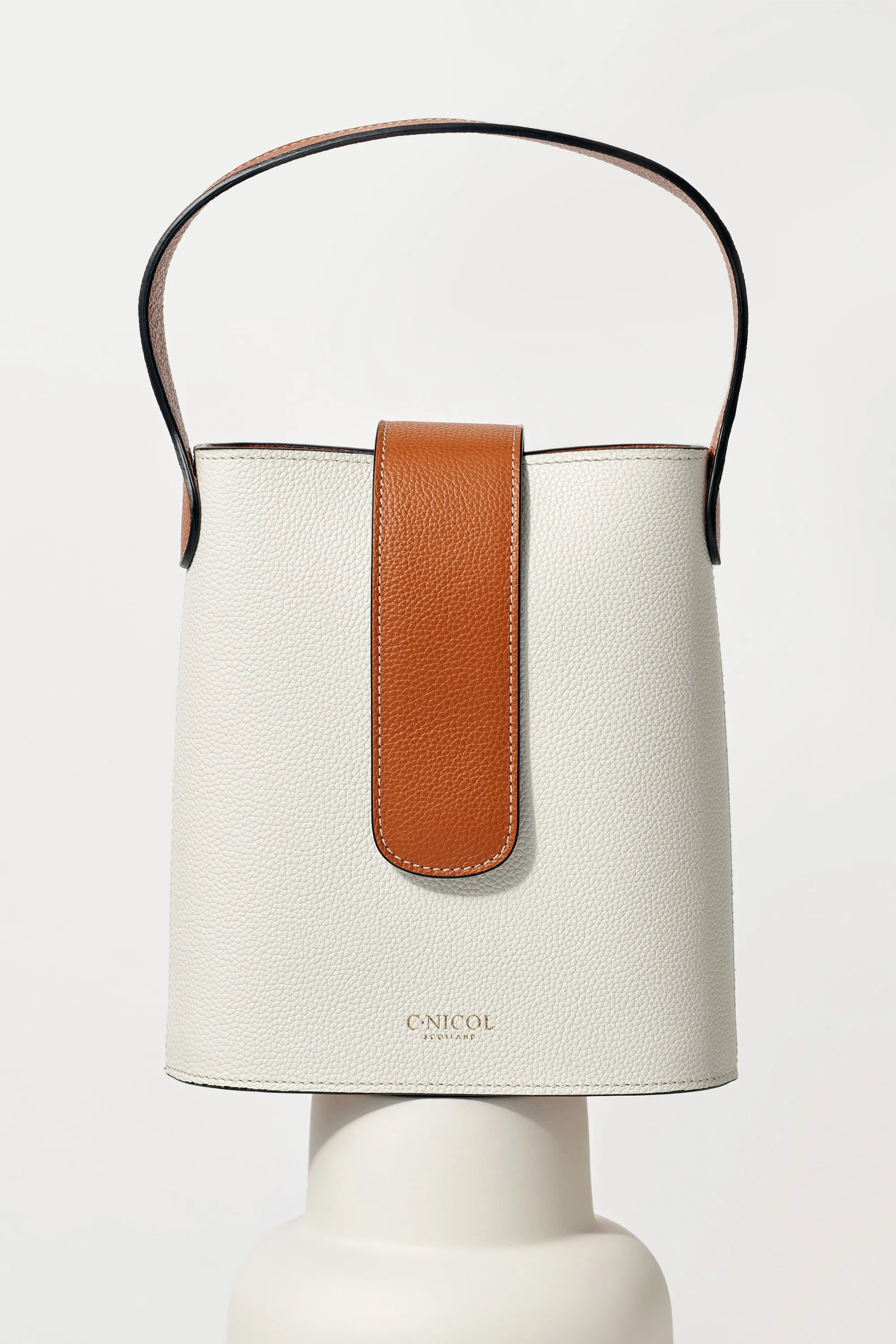 Holly Mini Bucket Bag - Hazelnut/Milk