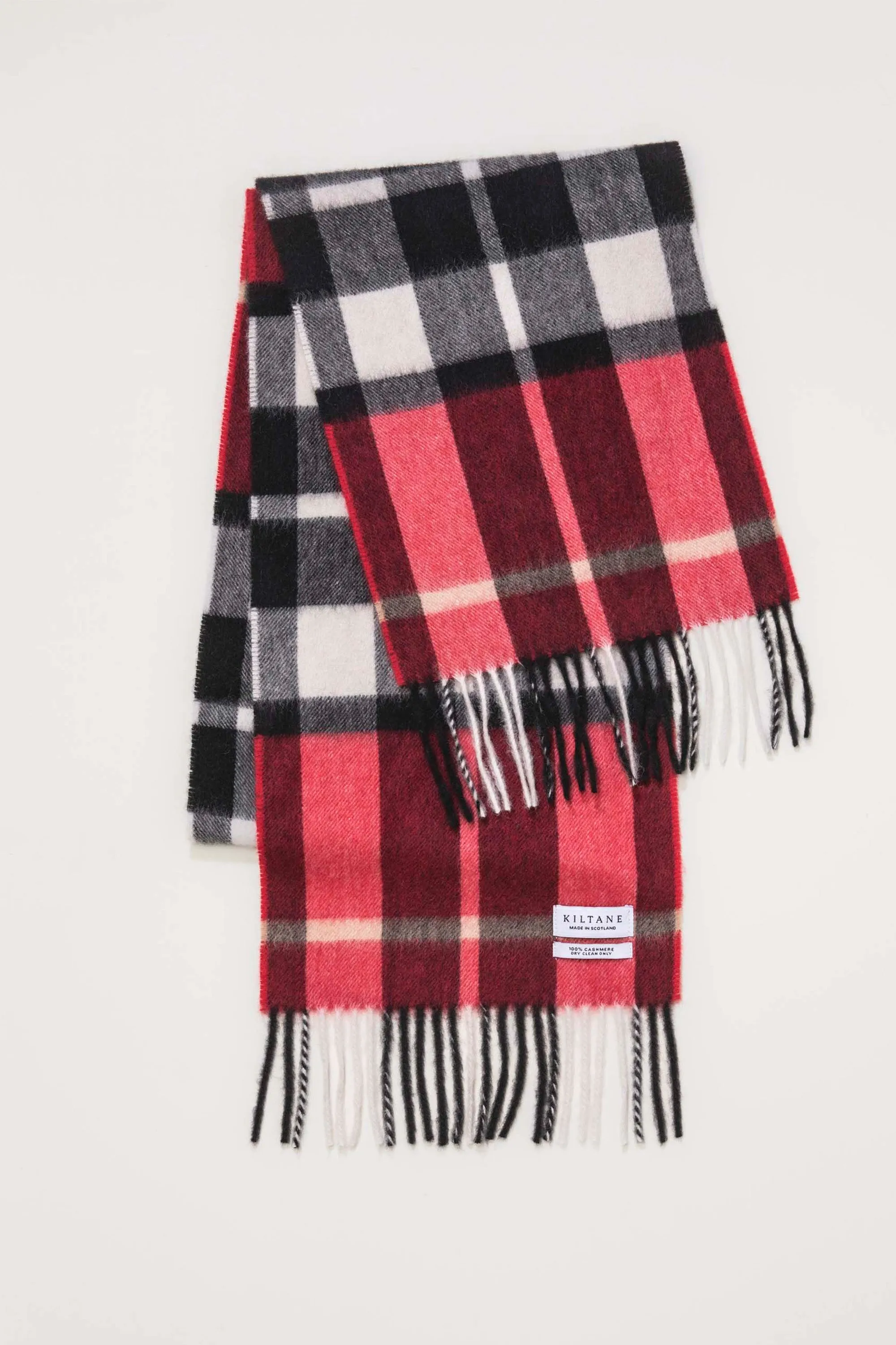 Made in Scotland Scotty Thompson Cashmere Scarf - Chinese Red